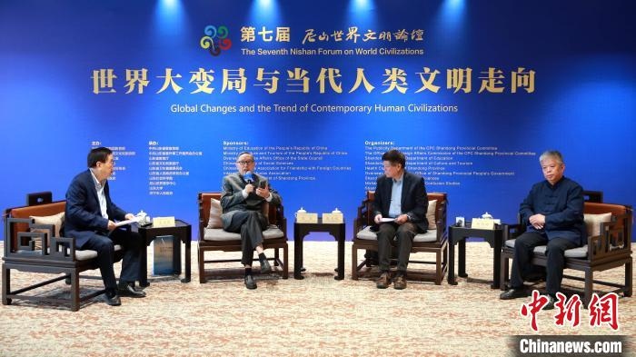9月27日，第七屆尼山世界文明論壇首場高端對話舉行。　梁犇 攝