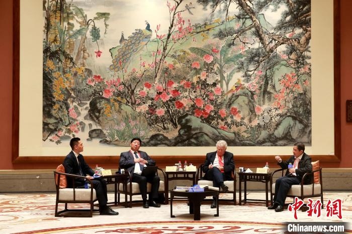 9月27日，尼山世界文明論壇在曲阜舉行，圖為該論壇的“高端訪談”活動(dòng)。　梁犇 攝