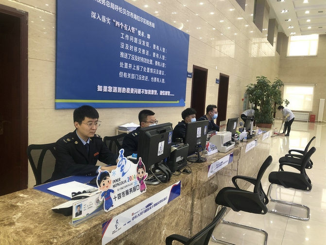 中共黨員、一等功榮立者王曙光不言放棄，堅持到比賽最后（王鵬）.jpg