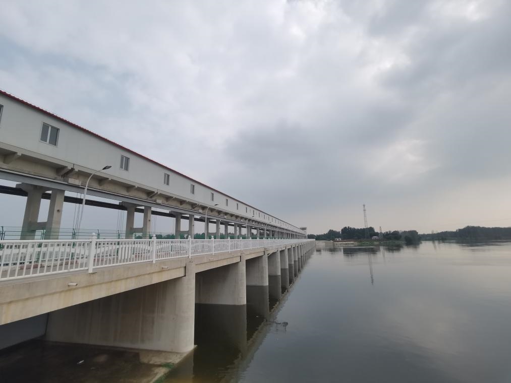 圖為獨流減河進洪南閘。新華社記者 劉惟真 攝