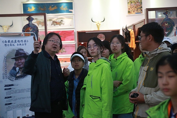 2023年“我們共同追逐夢(mèng)想”——京藏青少年拉薩采風(fēng)交流活動(dòng)。