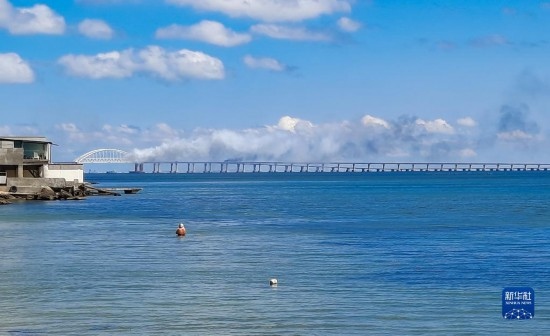 這是8月12日拍攝的克里米亞大橋。新華社/塔斯社