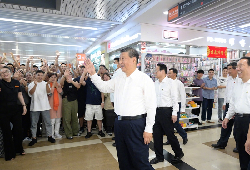 2023年9月20日，習近平總書記在浙江省金華市考察義烏國際商貿(mào)城。