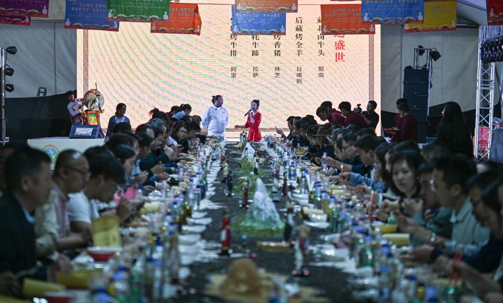 西藏味道美食體驗周活動現(xiàn)場。新華社記者晉美多吉 攝