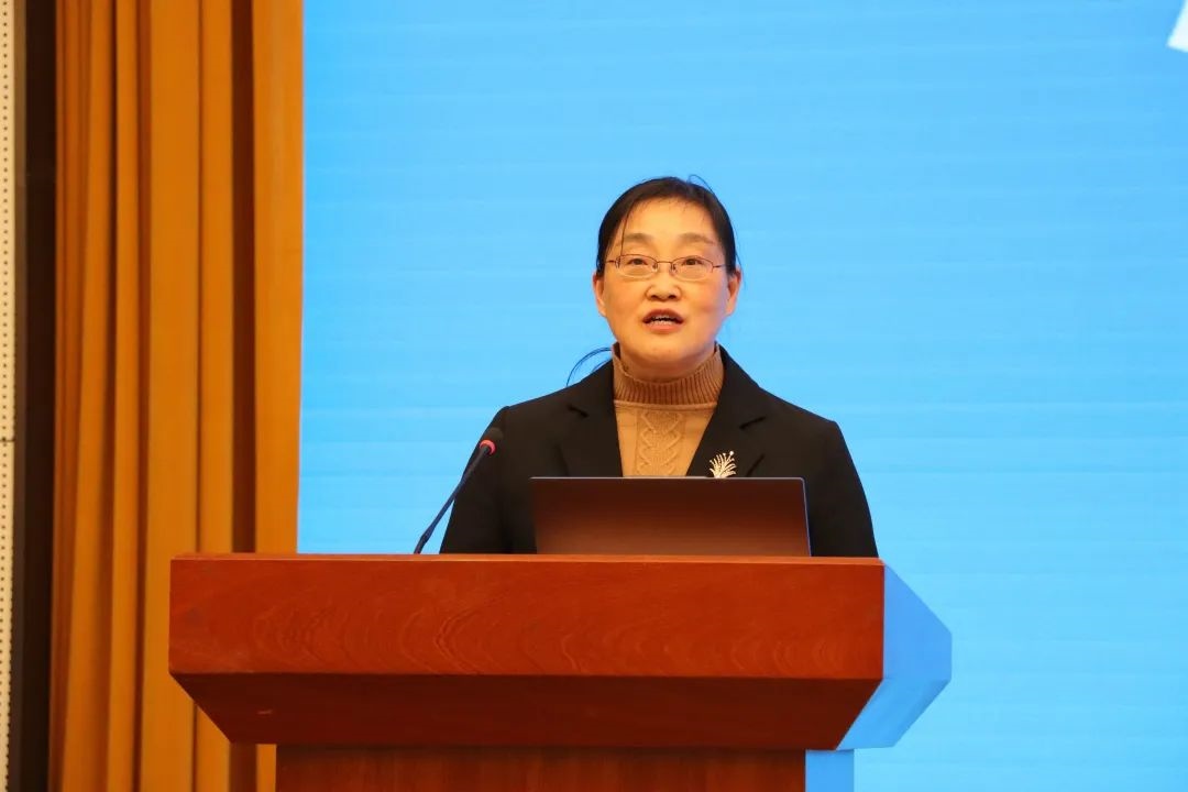浙江省社會科學(xué)界聯(lián)合會黨組成員、秘書長劉東致辭。主辦方供圖