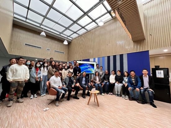 團隊歷史照片。（中國科學院上海光學精密機械研究所供圖）