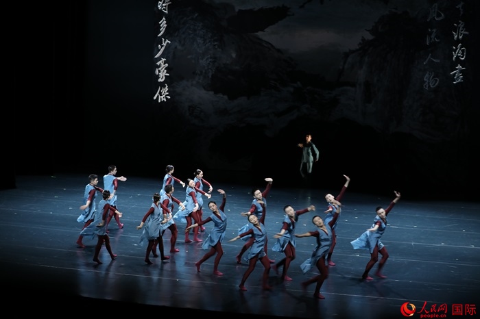 《詩憶東坡》美國巡演將持續(xù)2周，在華盛頓、紐約進(jìn)行共計(jì)8場演出。人民網(wǎng)記者 李志偉攝