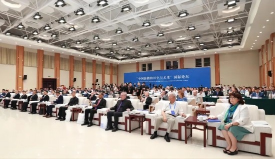 6月12日，“中國新疆的歷史與未來”國際論壇在喀什舉辦。（圖片來源：民族畫報(bào)）