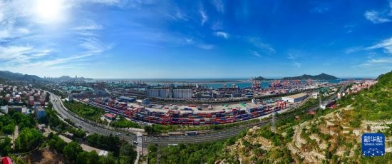 這是6月26日拍攝的中哈連云港物流合作基地（無人機照片）。新華社記者 季春鵬 攝