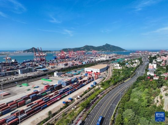 這是6月26日拍攝的中哈連云港物流合作基地（無人機照片）。新華社記者 季春鵬 攝