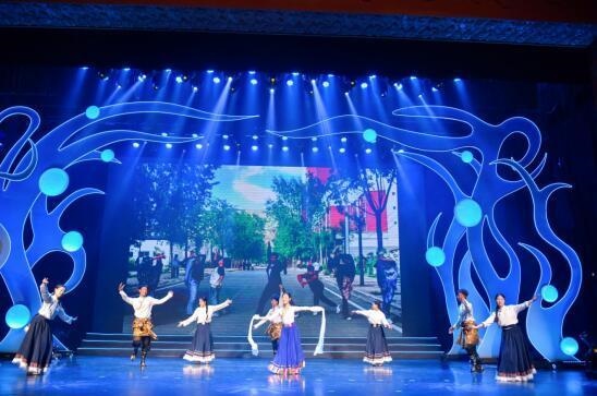 第十屆“歡動(dòng)北京”開幕，12國青少年向未來問好
