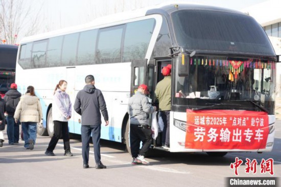 為提升服務精準度，活動期間特別開展定點勞務輸出服務。 解凱光 攝