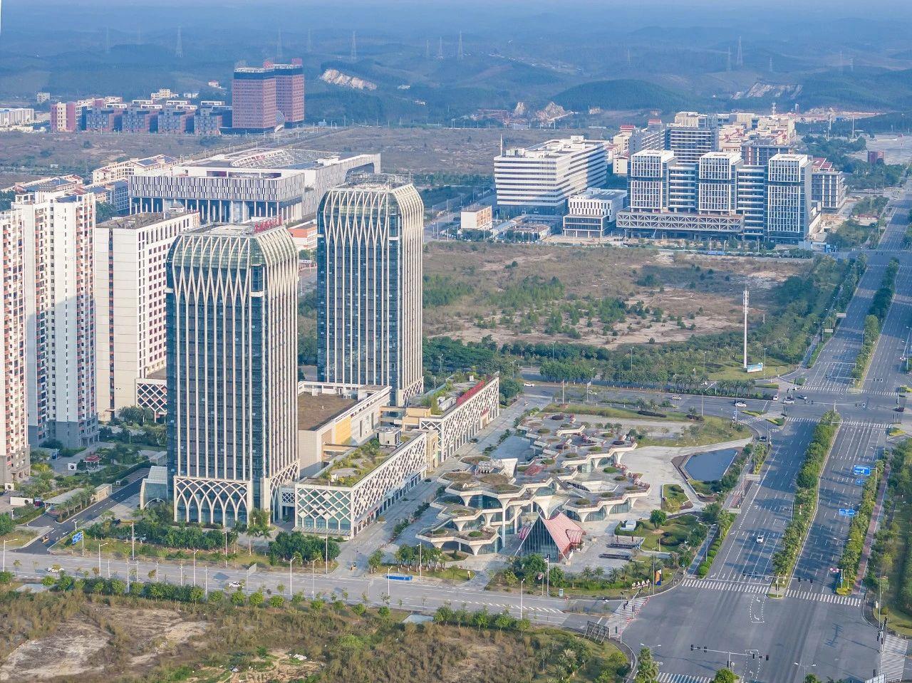 2023年11月，廣西欽州，航拍中國—馬來西亞欽州產(chǎn)業(yè)園區(qū)。