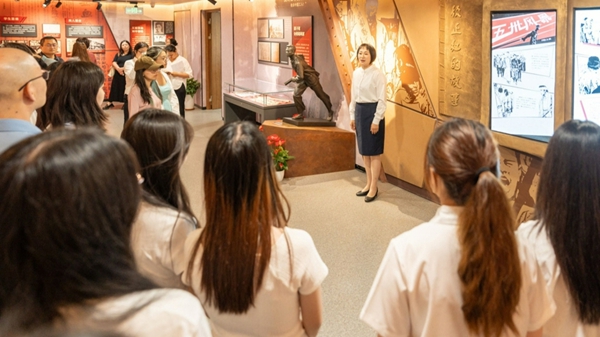 思政課現(xiàn)場。東華大學(xué)供圖